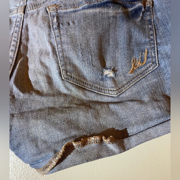 Express Low Rise Distressed Jean Shorts - Picture 6 of 6